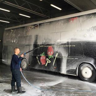 schoonmaak bus